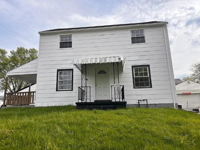 4 BR, 1 BA Apartment 546 Independence Dr, Clairton, PA 15025