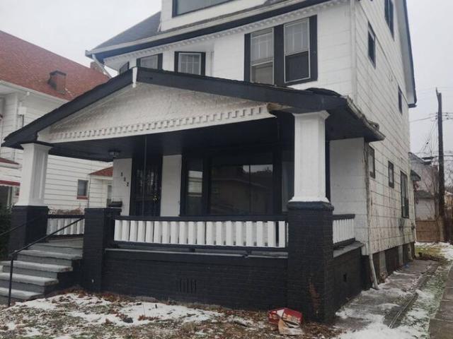 4 BR, 1 BA Apartment 552 E 120th St, Cleveland, OH 44108