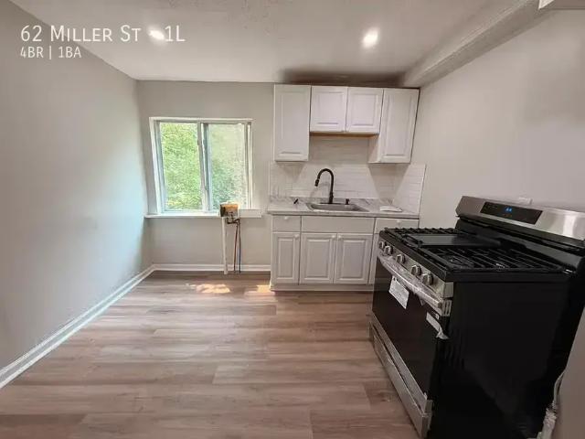 4 BR, 1 BA Apartment 62 Miller St, New Haven, CT 06511