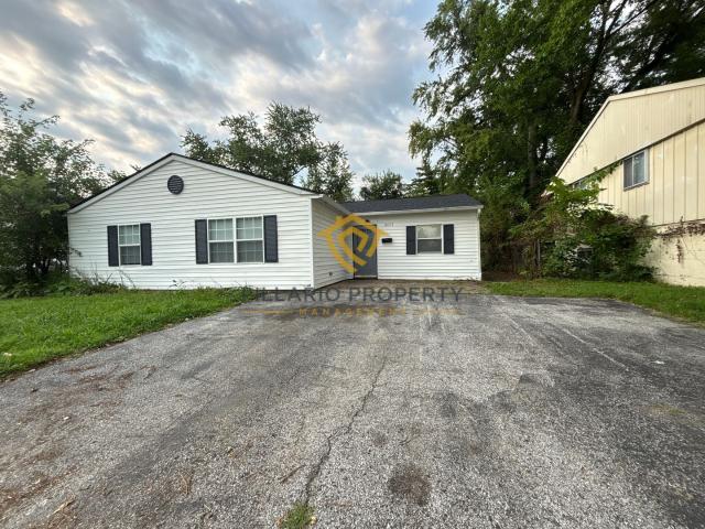 4 BR, 1 BA Apartment 8523 E 42nd St, Indianapolis, IN 46226