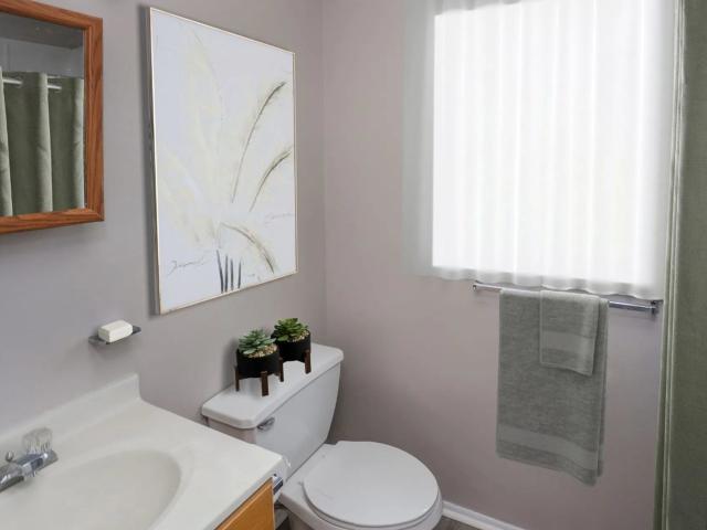 4 BR, 1 BA Apartment 859 Buchanan Street Unit 35 1010, Fort Wayne, IN 46803