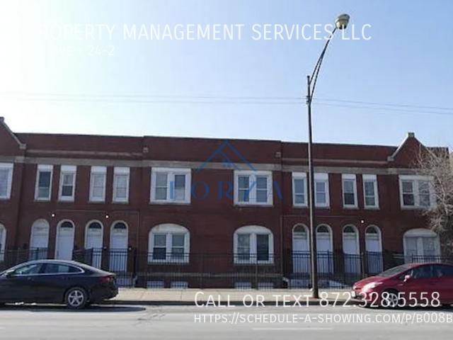 4 BR, 1 BA Apartment 9624 S Ewing Ave, Chicago, IL 60617