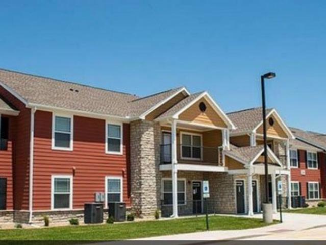 4 BR, 1 BA Apartment 900 W Monroe St Washington, IA 52353