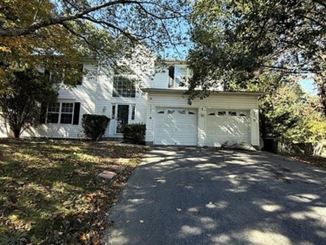 4 BR, 2.5 BA Apartment 109 Black Walnut Court, Stephens City, VA 22655
