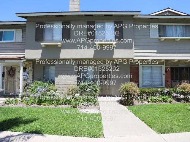 4 BR, 2.5 BA Apartment 11959 Buckingham Cir, Garden Grove, CA 92840