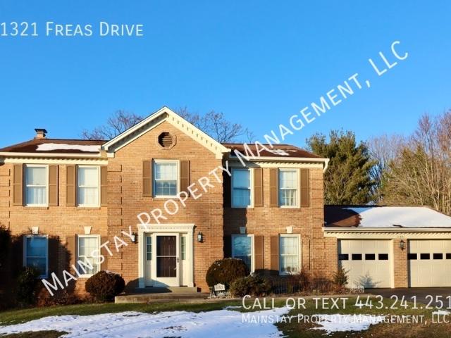 4 BR, 2.5 BA Apartment 11321 Freas Drive, Gaithersburg, MD 20878