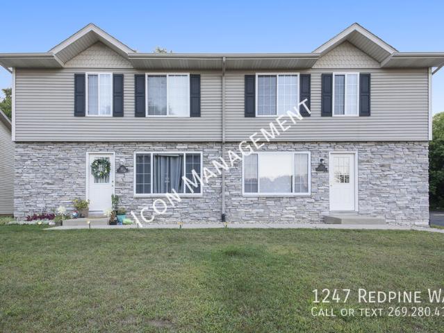 4 BR, 2.5 BA Apartment 1247 Redpine Way, Kalamazoo, MI 49006