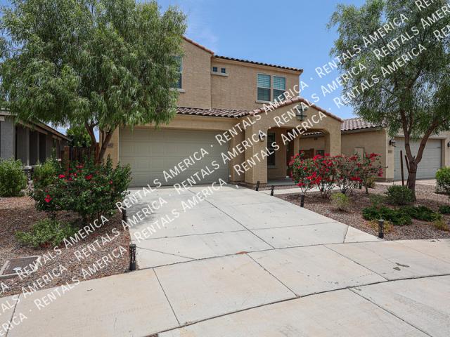 4 BR, 2.5 BA Apartment 13487 N 174th Ave, Surprise, AZ 85388