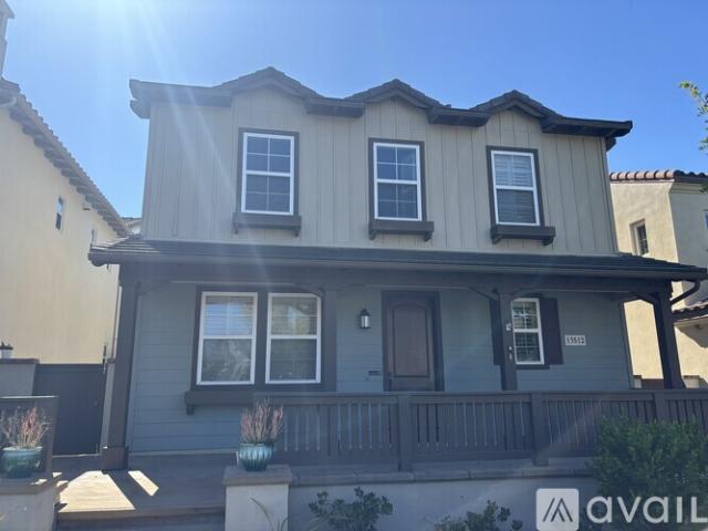 4 BR, 2.5 BA Apartment 13512 Scarlet Sage Trail, San Diego, CA 92130