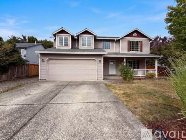 4 BR, 2.5 BA Apartment 1321 NW 5th Ct, Battle Ground, WA 98604