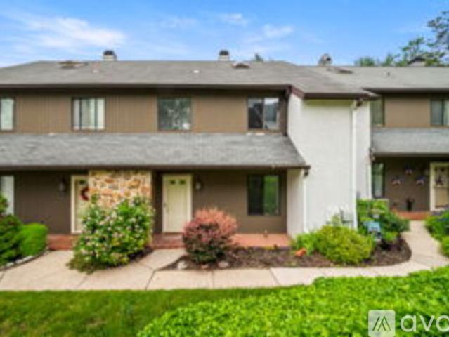 4 BR, 2.5 BA Apartment 132 Pinecrest Ln, Unit 132, King Of Prussia, PA 19406