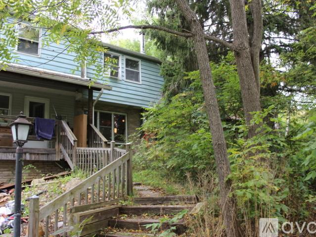 4 BR, 2.5 BA Apartment 1574 Coddington Road, Brooktondale, NY 14817