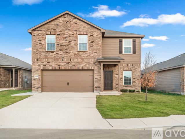 4 BR, 2.5 BA Apartment 15114 Jetfire Pt, Von Ormy, TX 78073
