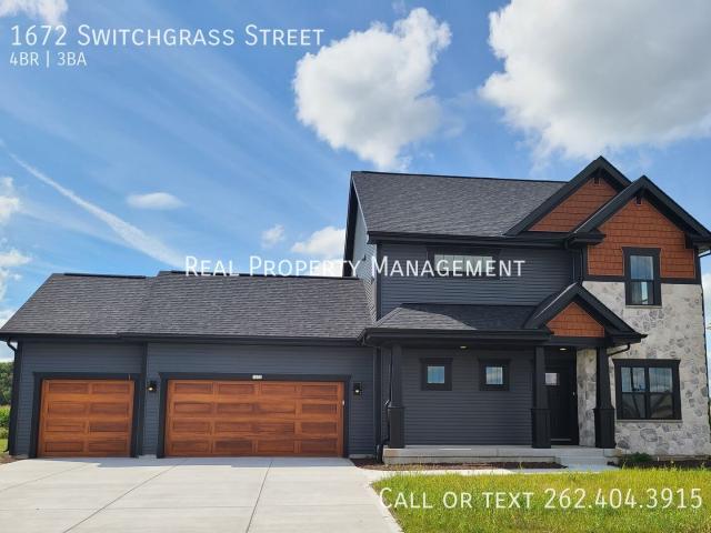 4 BR, 2.5 BA Apartment 1672 Switchgrass Street, Oconomowoc, WI 53066