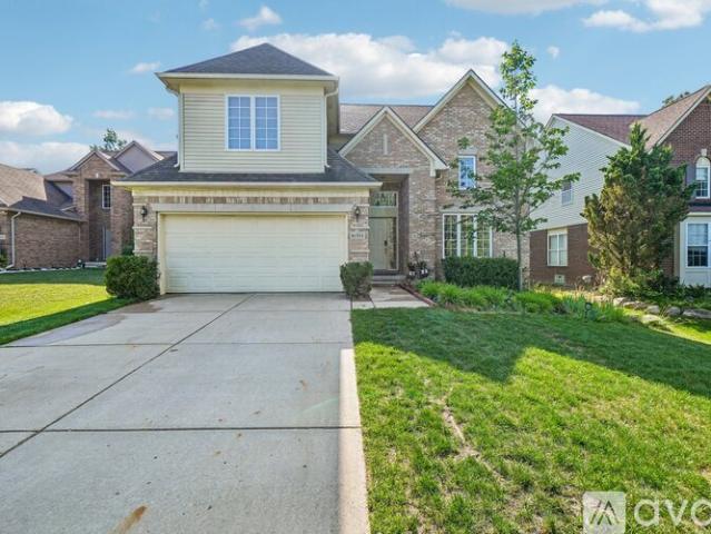 4 BR, 2.5 BA Apartment 16304 Mulberry Way, Northville, MI 48168