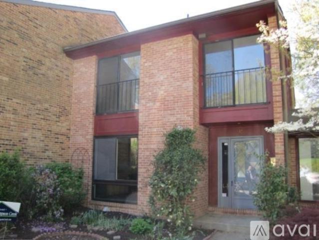 4 BR, 2.5 BA Apartment 16 Great Pines Court, Unit 16 Great Pines Ct, Rockville, MD, 20850, Rockville, MD 20850