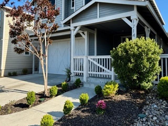 4 BR, 2.5 BA Apartment 1714 Waterside Lane, Rohnert Park, CA 94928