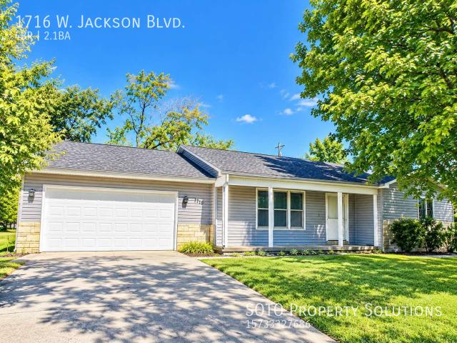 4 BR, 2.5 BA Apartment 1716 W. Jackson Blvd Jackson, MO 63755