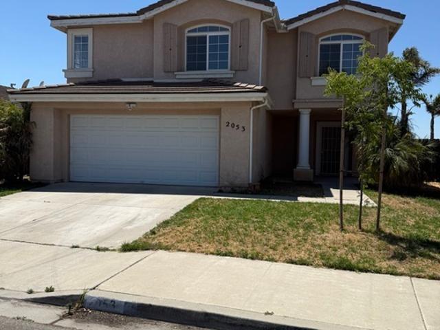 4 BR, 2.5 BA Apartment 2053 Mariah Drive, Santa Maria, CA 93454