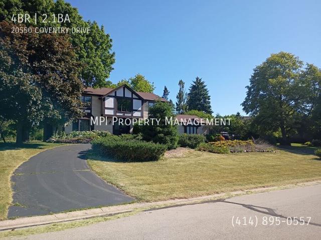 4 BR, 2.5 BA Apartment 20550 COVENTRY DRIVE, BROOKFIELD, WI 53045