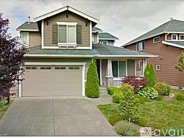 4 BR, 2.5 BA Apartment 215 Chelan Avenue Northeast, Renton, WA 98059