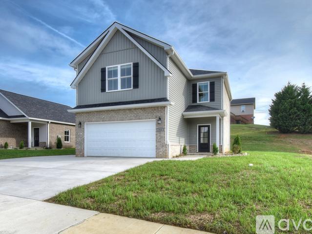 4 BR, 2.5 BA Apartment 2186 Haystack Cir, Johnson City, TN 37686