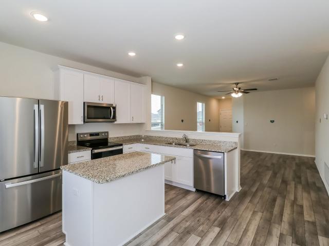 4 BR, 2.5 BA Apartment 22023 Lost Lantern Unit 332EWR, Hockley, TX 77447