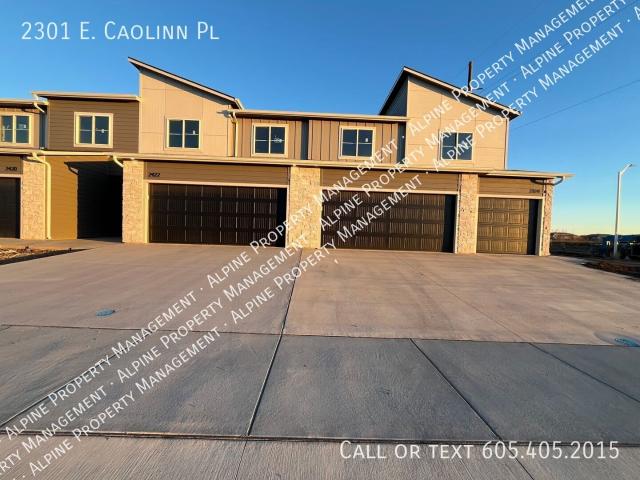 4 BR, 2.5 BA Apartment 2301 E. Caolinn Pl, Brandon, SD 57005