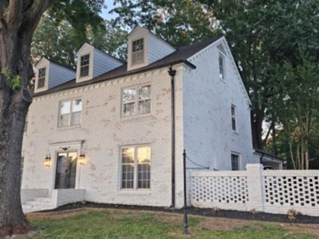 4 BR, 2.5 BA Apartment 2750 Tangbourne Drive, Memphis, TN 38119
