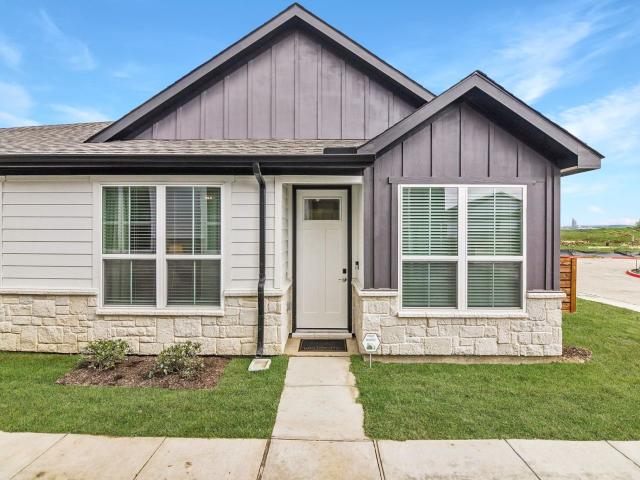 4 BR, 2.5 BA Apartment 2750 Gathering Place Unit 2784LL, Midlothian, TX 76065