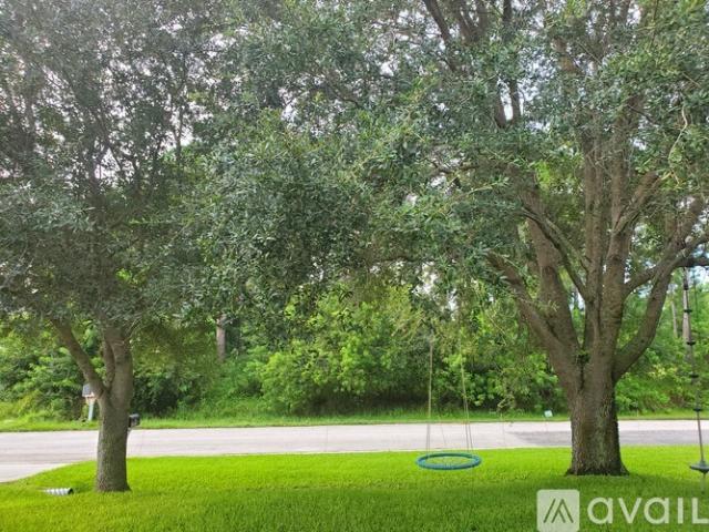 4 BR, 2.5 BA Apartment 275 Krefeld Road NW, Palm Bay, FL 32907