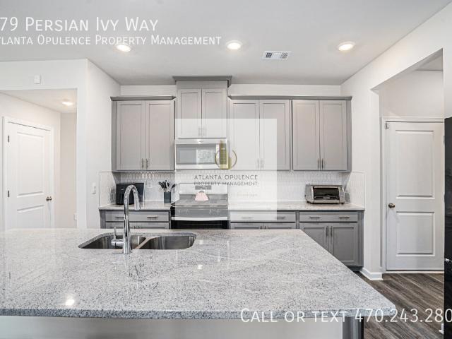 4 BR, 2.5 BA Apartment 279 Persian Ivy Way, Dallas, GA 30132