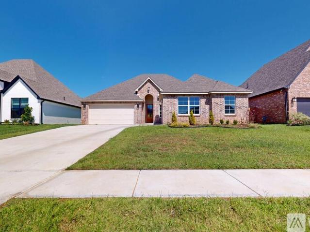 4 BR, 2.5 BA Apartment 2843 E 141st Ct S, Bixby, OK 74008