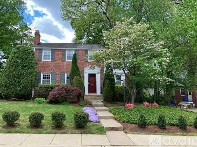 4 BR, 2.5 BA Apartment 2806 Ivydale Street, Silver Spring, MD 20902