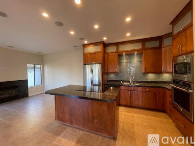 4 BR, 2.5 BA Apartment 3053 Greenwich Street, Carlsbad, CA 92010