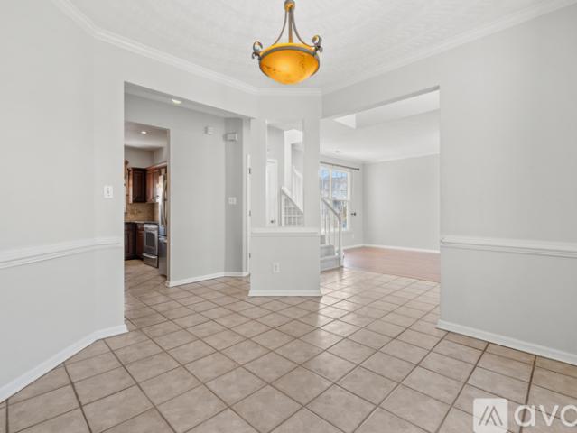 4 BR, 2.5 BA Apartment 305 Hidden Falls Court, Chesapeake, VA 23320