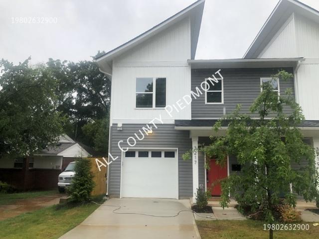 4 BR, 2.5 BA Apartment 3217 Credenza Rd, Charlotte, NC 28208