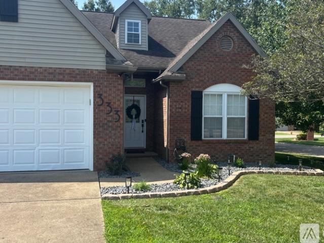 4 BR, 2.5 BA Apartment 333 Pepperidge Lane, Evansville, IN 47711