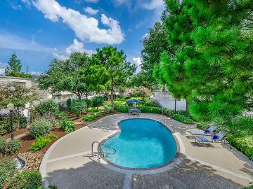 4 BR, 2.5 BA Apartment 3710 Lilac Ln Unit 2413C, Metairie, LA 70001