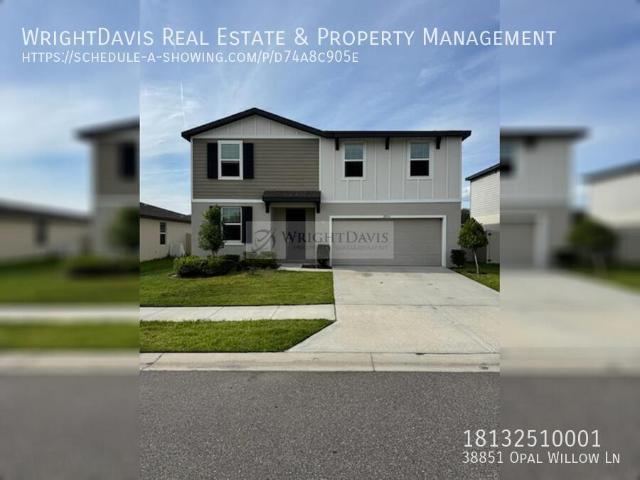 4 BR, 2.5 BA Apartment 38851 Opal Willow Ln, Zephyrhills, FL 33540