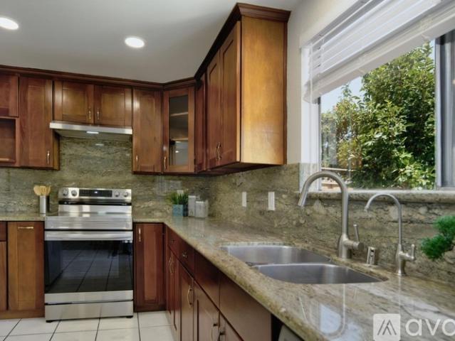 4 BR, 2.5 BA Apartment 3928 Taubeh Court, San Jose, CA 95136