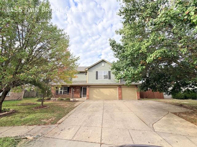 4 BR, 2.5 BA Apartment 5456 Twin Bridge Circle, Indianapolis, IN 46239
