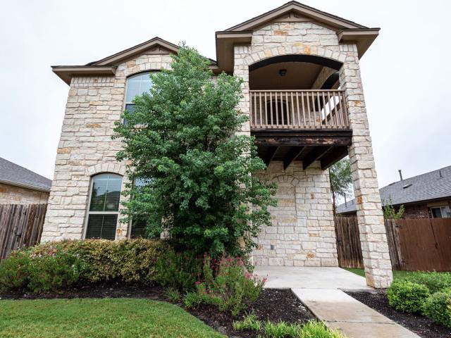4 BR, 2.5 BA Apartment 605 Allenscreek Way, Round Rock, TX 78664