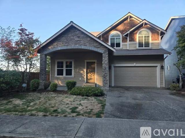 4 BR, 2.5 BA Apartment 6207 115th Place Southeast, Everett, WA 98208