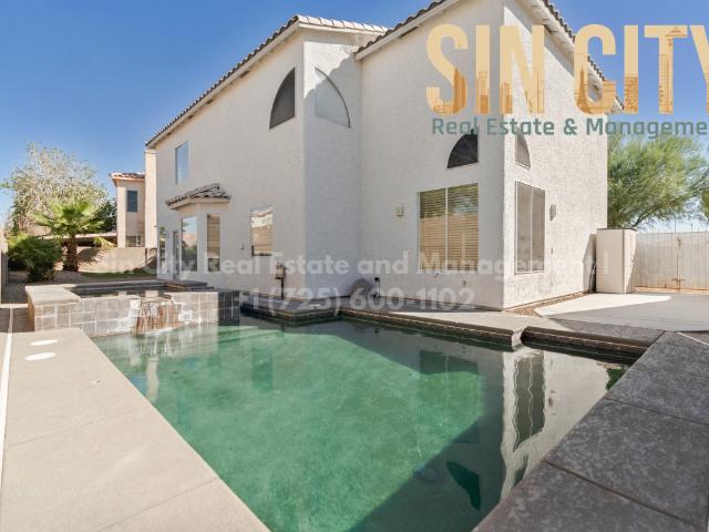 4 BR, 2.5 BA Apartment 6236 Desert Haven Road, Las Vegas, NV 89130