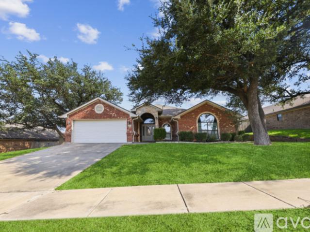 4 BR, 2.5 BA Apartment 6404 Siltstone Loop, Killeen, TX 76542