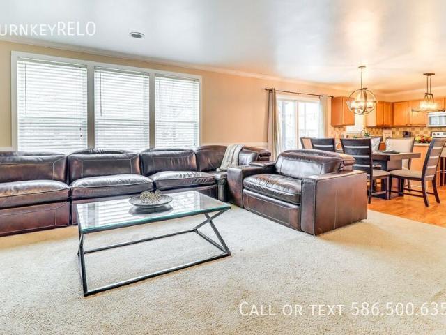 4 BR, 2.5 BA Apartment 7274 Rachel Dr Ypsilanti, MI 48197
