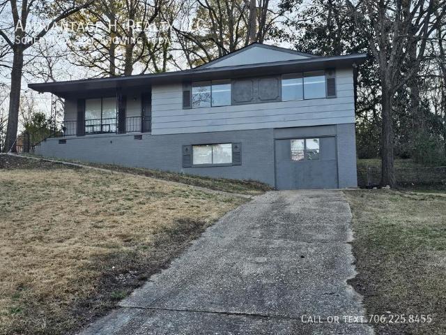 4 BR, 2.5 BA Apartment 909 Ashland Ave, Columbus, GA 31907
