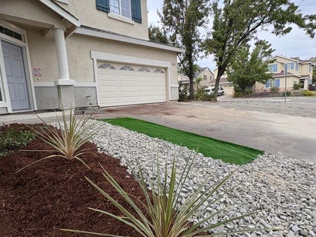 4 BR, 2.5 BA Apartment Mc Innis Ln, Fairfield, CA 94533