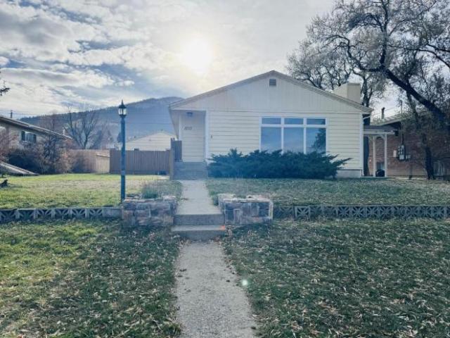 4 Br, 2 bath, Single Family 1513 Wilder Ave